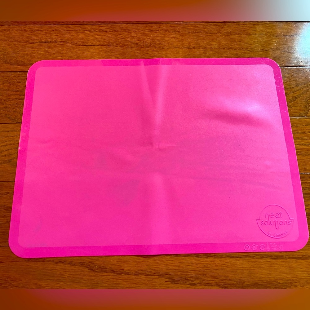 Neat Solutions Kids' Pink Placemat